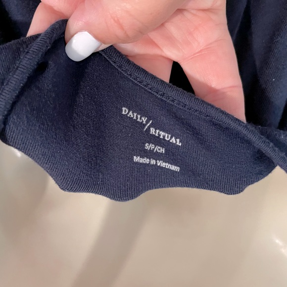 Daily Ritual Womans Midi Dress - Picture 6 of 7